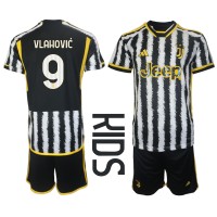Juventus Dusan Vlahovic #9 Hjemme Trøje Børn 2023-24 Kortærmet (+ Korte bukser)